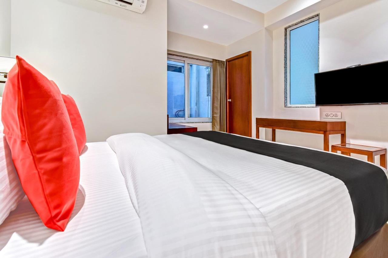 แคปิตัล โอ 28475 เอลิต โฮม Hotel ออรังกาบัด ภายนอก รูปภาพ